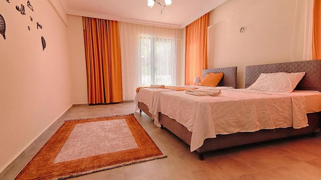 Uezuemlue Star Villa Φετιγιέ