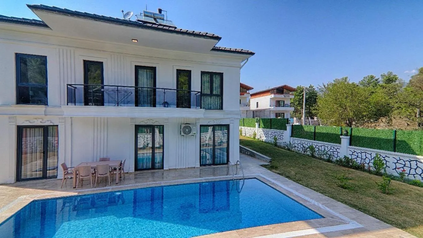 Uezuemlue Star Villa Fethiye