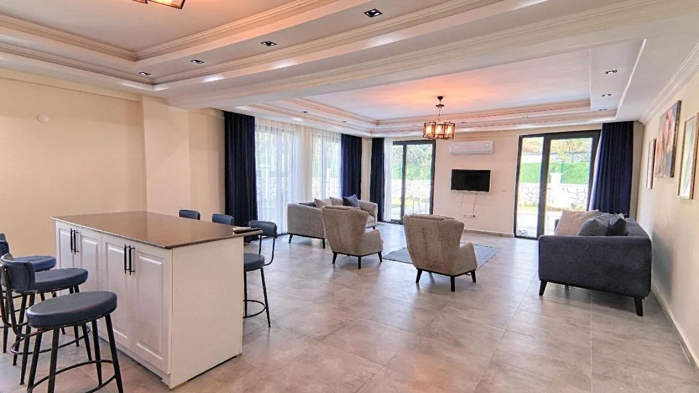 Uezuemlue Star Villa Φετιγιέ 0*,